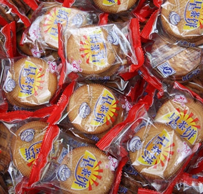 ��������