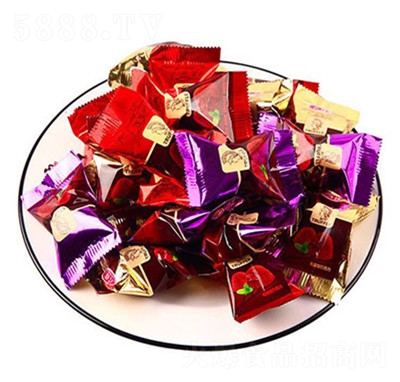 ������¶�ɿ���ɢ�b���e��ʳ������Ů���̳�؛Դ