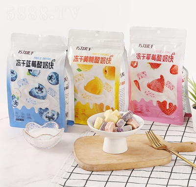 巧力果子凍干草莓藍(lán)莓+黃桃+草莓酸奶塊脆休閑零食凍干果粒