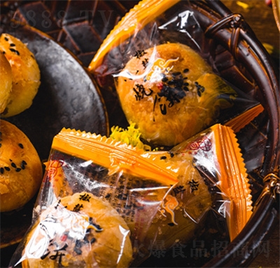 �������}С����ֹ������خa(ch��n)���ڸ��c(di��n)�c(di��n)����ʳС����ʳ