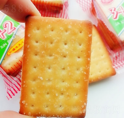 ������3+2�A������e��ʳ