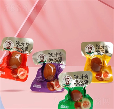 �򎟸��A�ĵ�3ö�Ĵ��خa(ch��n)�u����С���b���e��ʳ