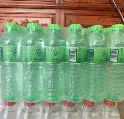 Ц�Ǻ����~ˮ�Lζ�Ʒ550����