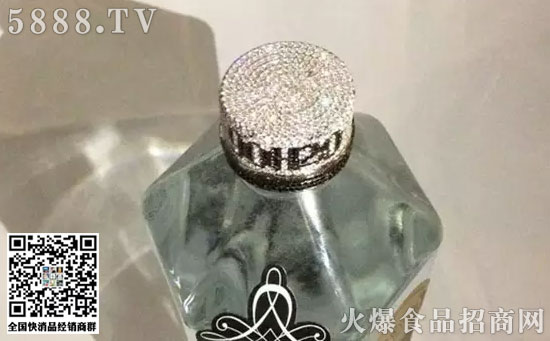 ��(j��)�f(shu��)ˮ��ƿ�w������600�w���@��250�w���@�Ƕ��