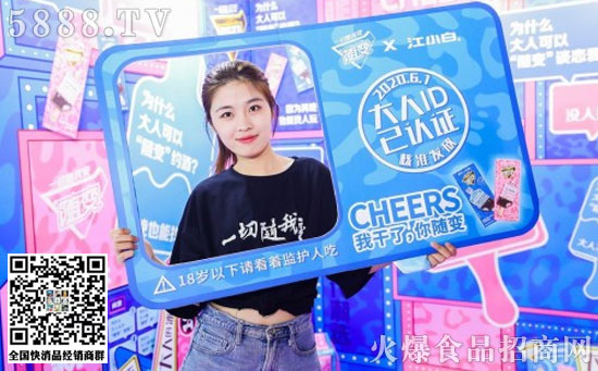 �S׃�����