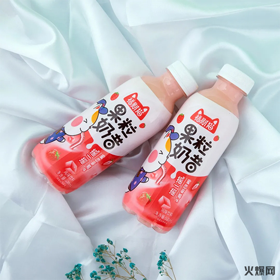 福財(cái)貓果粒奶昔 福財(cái)貓果粒奶昔